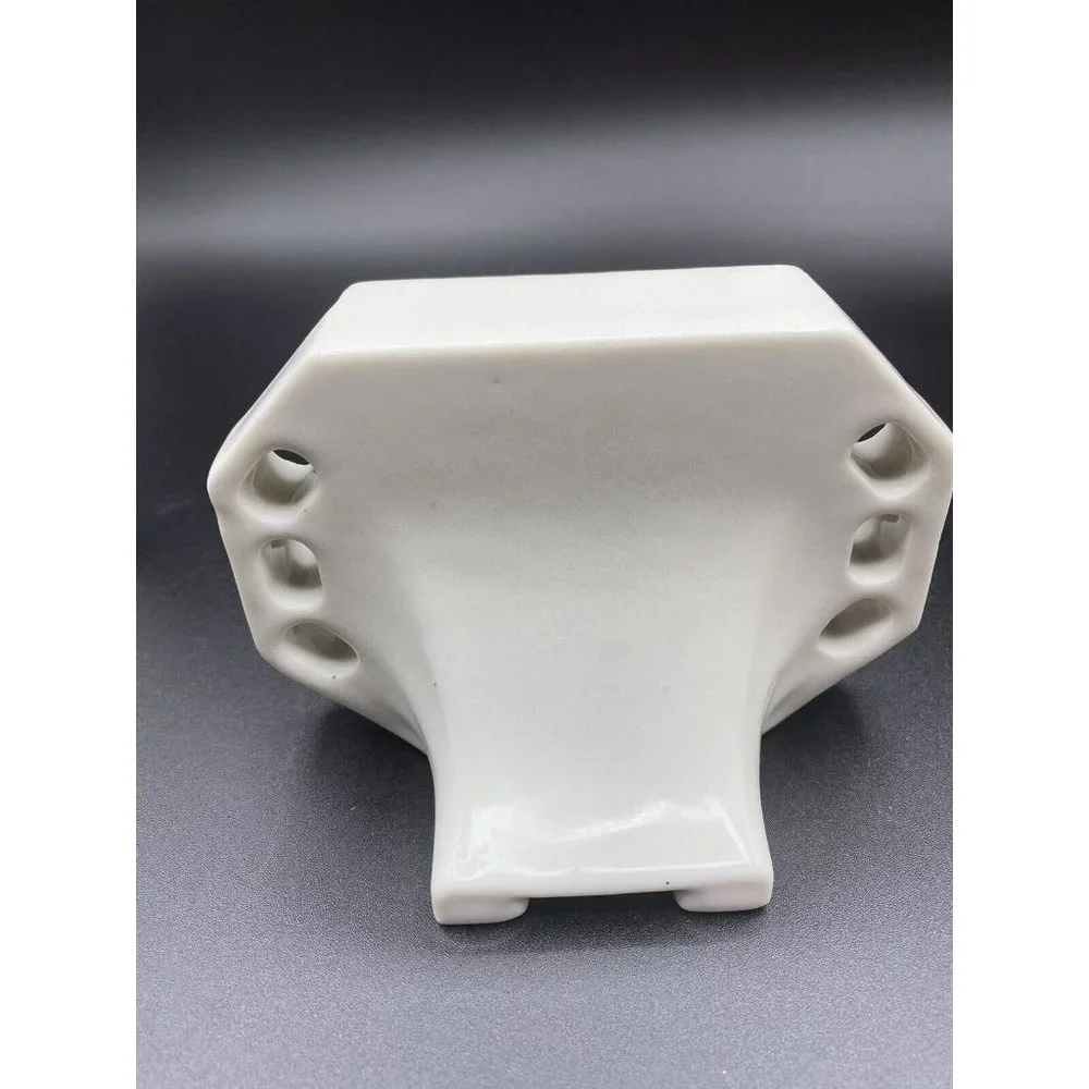 Antique White Porcelain Ceramic Soap Dish Bath Shower Tooth Brush Tray